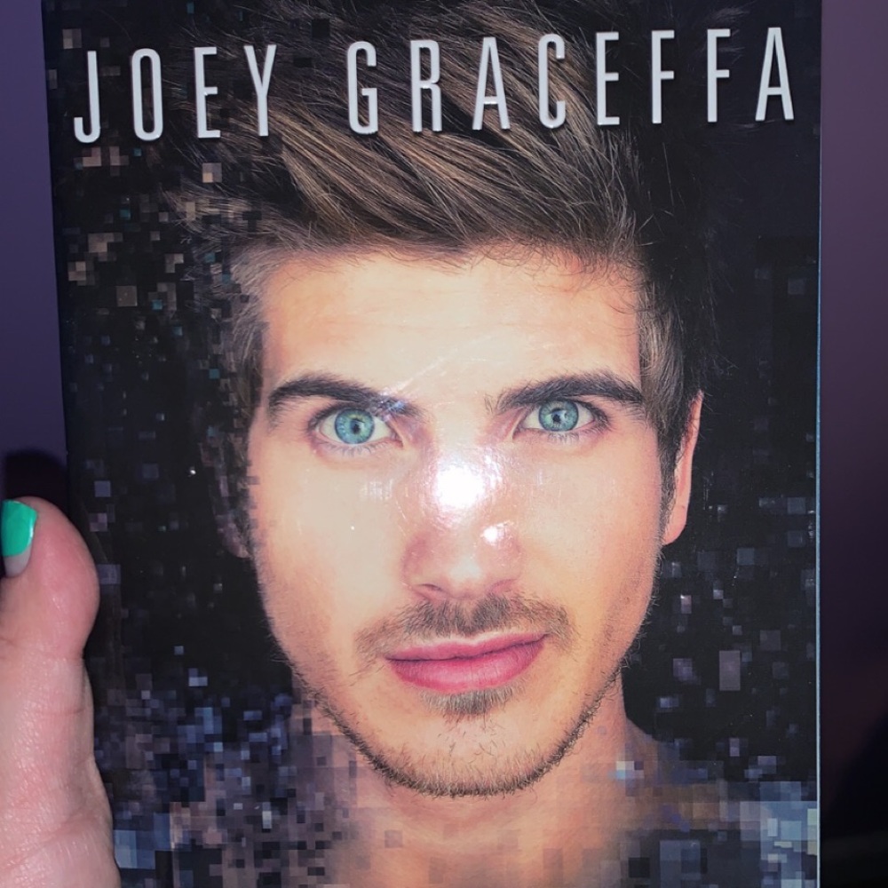 *AUTHENTIC & SIGNED* Joey Graceffa Book